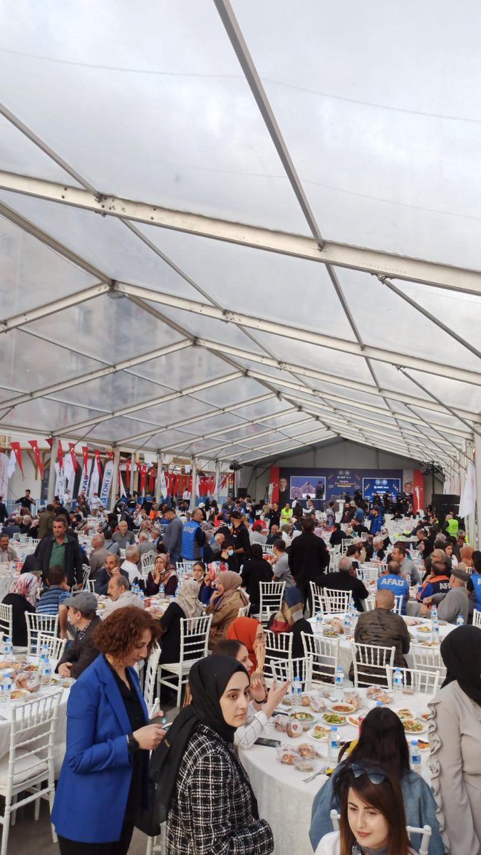 EmlakYonetim's tweet photo. Emlak Yönetim AŞ olarak Elazığ iftarına katıldık.

https://t.co/0tHlIZelTm https://t.co/wxTD0NqTq6