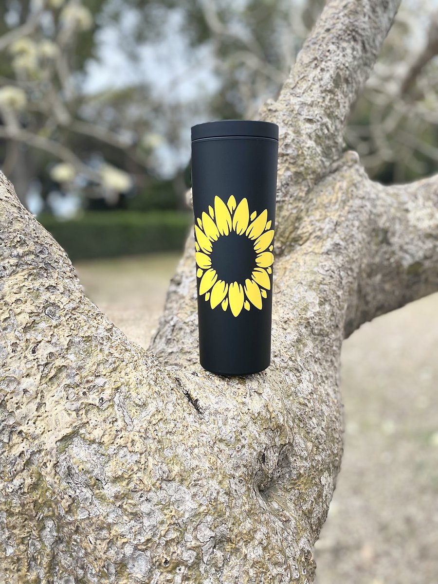 creativeallybds's tweet photo. 🌻🌻🌻 https://t.co/NaTlaMpRLy