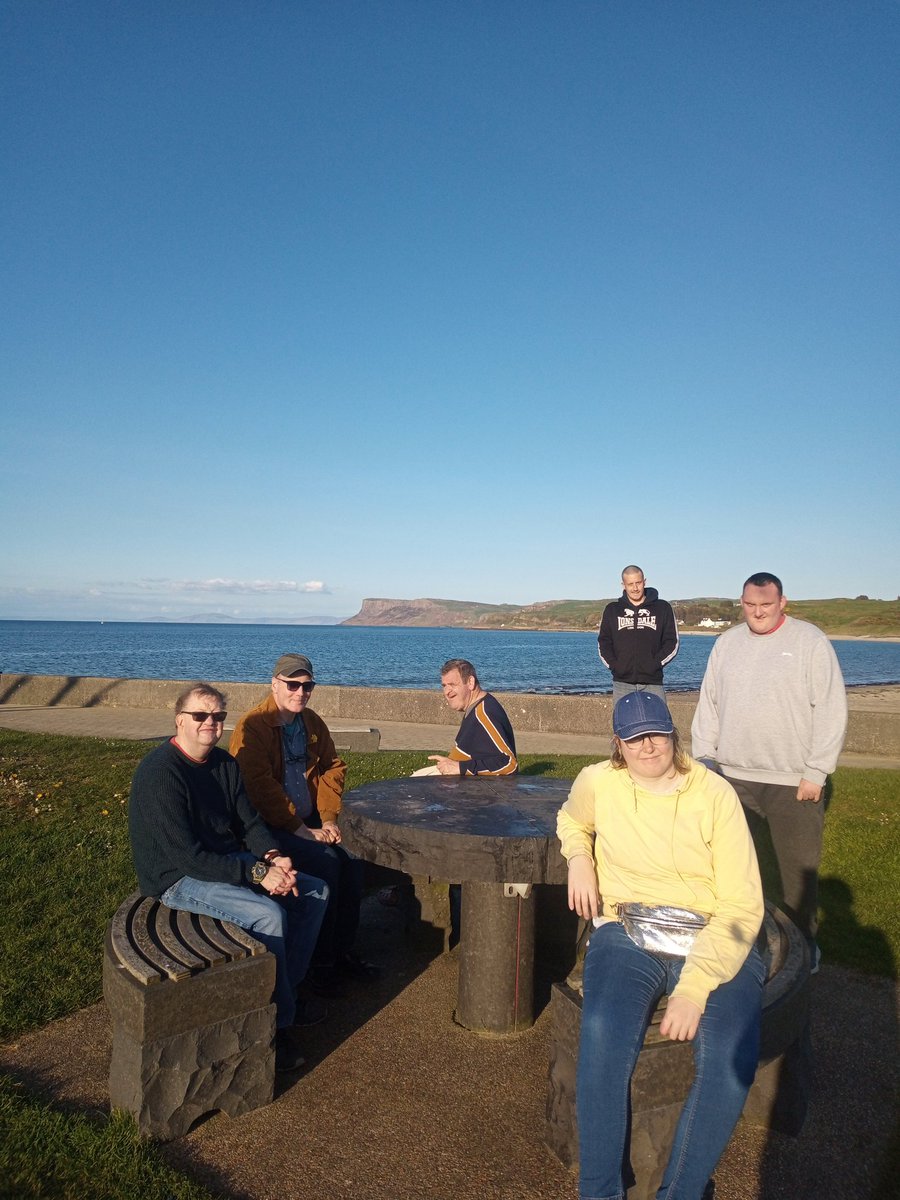 TrianglePandE's tweet image. GAPS 
Ballycastle and Armoy
A lovely 4km evening walk👣 enjoying the Ballycastle sunshine☀️.
As always we had to stop for ice cream.
@TNLComFundNI #gaps #ballycastle #Armoy
