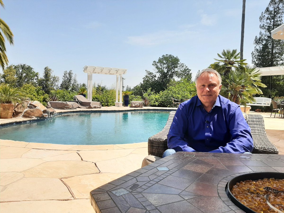 paulcolgan's tweet photo. With an Irish trade mission calling on Silicon Valley's biggest players, we checked in with legendary Limerick tech-investor John Hartnett at his home in Los Gatos.

He says Ireland's future investment model should focus on R&amp;D / high grade jobs - and move on from tax offering. https://t.co/2Lo4b5WoAo