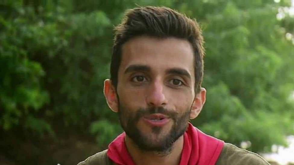 xplicitlxuren's tweet photo. « Par contre c’est pas normal qu’on est pas des cordes plus épaisses que les filles on a quand même des plus grands pieds » #KohLanta https://t.co/ljb1OggJDW