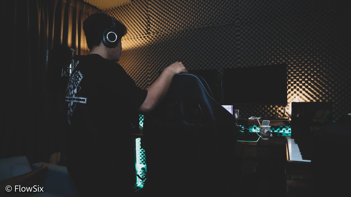 flowsixofficial's tweet photo. FlowSixOfficial
(Broadcasting &amp; Media Production)

Digital Media Marketing
Music Production
Video Production
Event Management
Audio/Visual

MORE INFO BOUT US,
LINK WITH US!
LINK IN BIO!
https://t.co/HKgJ0HRDhq

#flowsixofficial #fso https://t.co/XB79ILWnz0