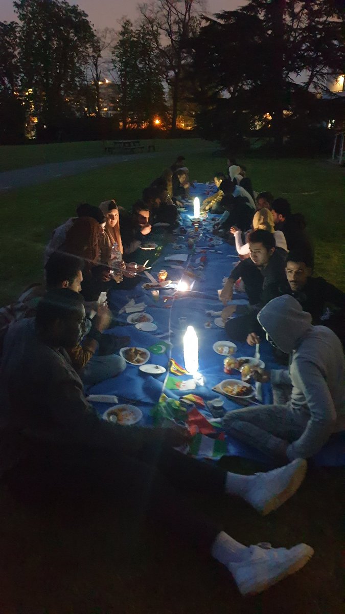 sabiha_chaplain's tweet photo. One Iftari Together on Campus this year took place at our lovely Whitelands College attended by over 11 different nationalities of people breaking fast together!

@Badger_Space @RoehamptonUni @RoeChaplaincy #interfaith #peace #RoeRamadanReflections https://t.co/DStGVrtRSi