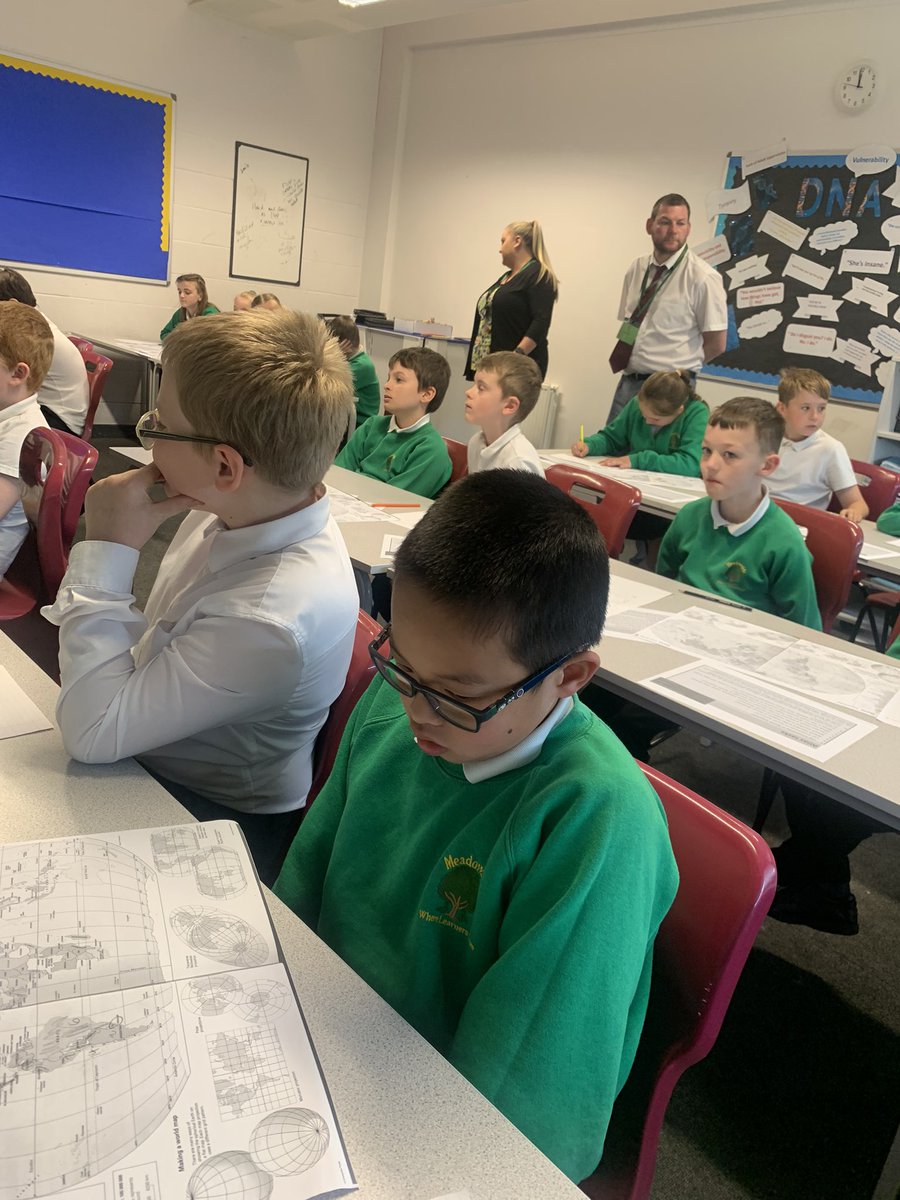 Geography today with <a href="/MeadowsideWillo/">Meadowside Year 5 Willow 🍃🌲</a> . Learning about maps and America. They were great and answered loads of tricky questions. <a href="/BCAGeography/">BCA Geography</a> <a href="/BCAWarrington/">Beamont Collegiate Academy</a> @BCAMrHarris #interestingplaces #maps #transition #year5