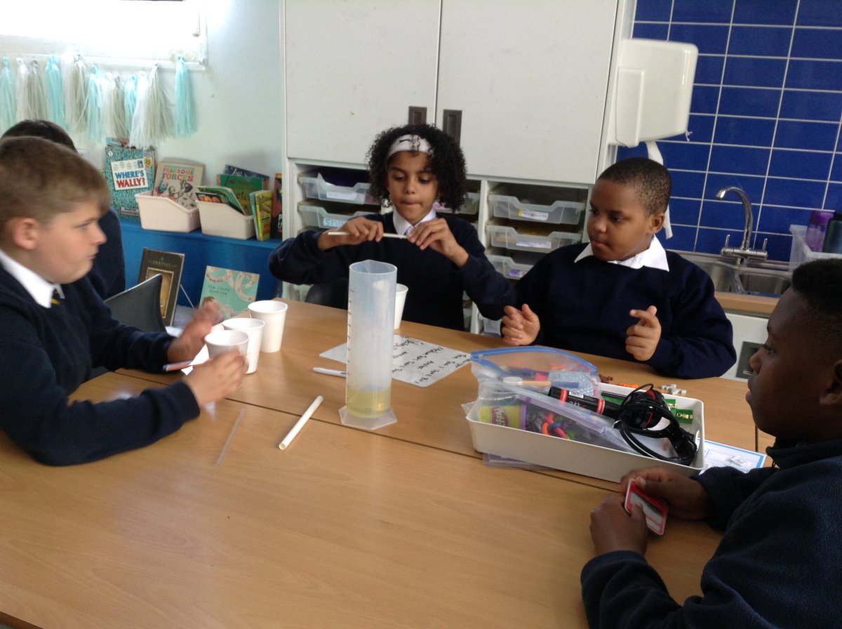 RFitzroyAcademy's tweet photo. Welcome back #year6! We have started our new topic #bloodheart so today we simulated blood flow through the different blood vessels! How does blood flow? @Cornerstonesedu #vangoghclass #scienceatrfa https://t.co/ixS8hE9QWD