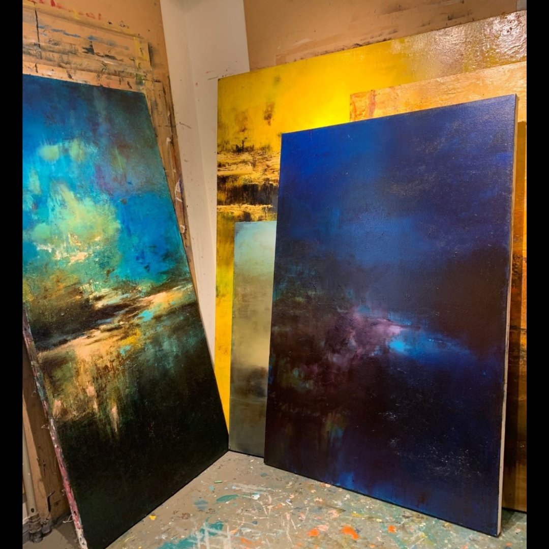 ThompsonLandry's tweet image. We’re brimming with excitement about these pieces in progress! Aren’t they fabulous? Bernier’s ability to use of colour and abstraction to convey a dialogue within the canvas is quite astonishing. 

#carolbernier # #montrealartist⁠ ⁠#abstractart #abstractedlandscape #landscape