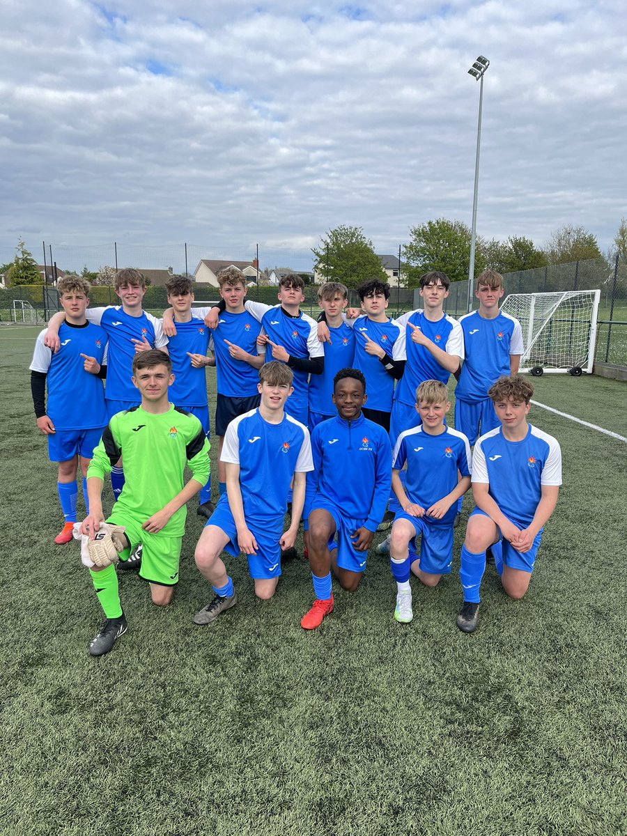 MCSPE1's tweet photo. Year 10 ⚽️ through to the Newport 🏆 final after a 4-1 win against a resilient @CaldicotPEDept Goals from Kian Davies, Kieran Rees &amp; 2 for MoM Jayden Makondora. Well done on a great team performance lads 👏🏻 https://t.co/taKD2hnj5g