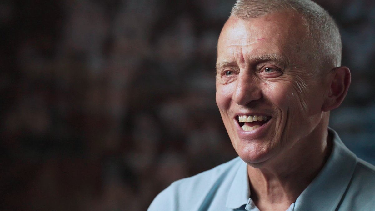 footballontnt's tweet photo. Introducing our latest BT Sport Film, 𝐒𝐮𝐩𝐞𝐫 𝐕𝐢𝐥𝐥𝐚𝐧𝐬 🎬

Celebrating 40 years since @AVFCOfficial became champions of Europe 🏆🌍

We uncover one of the most remarkable journeys ever witnessed in English football 🙌🦁

Premieres: Wed 18th May | 10.30pm | BT Sport 1 HD https://t.co/MSqgJP3sQL