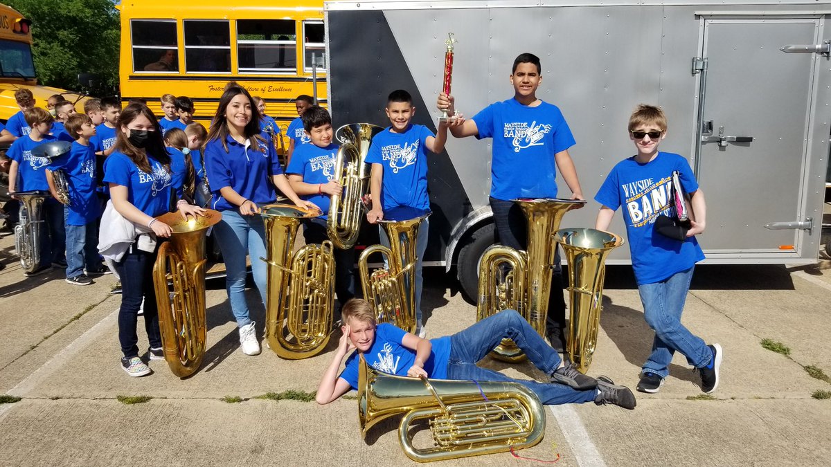 Give it up for today's #OutstandingSection Award recipients!!! #LetsGo #Tubas #TubaPower 
#FuturePioneers #Tuba #BottomEnd #LowLowBrass