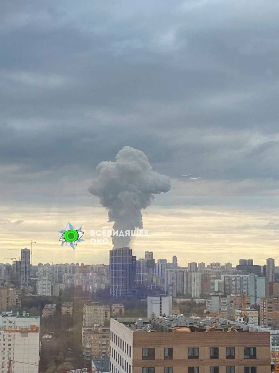 spook_info's tweet photo. Moscow right now https://t.co/6XbwgN5v5R