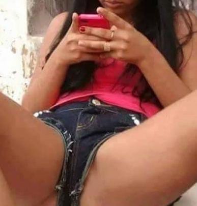 PauPimenta's tweet photo. Sua esposa falando comigo no whats https://t.co/kpY5czx4at