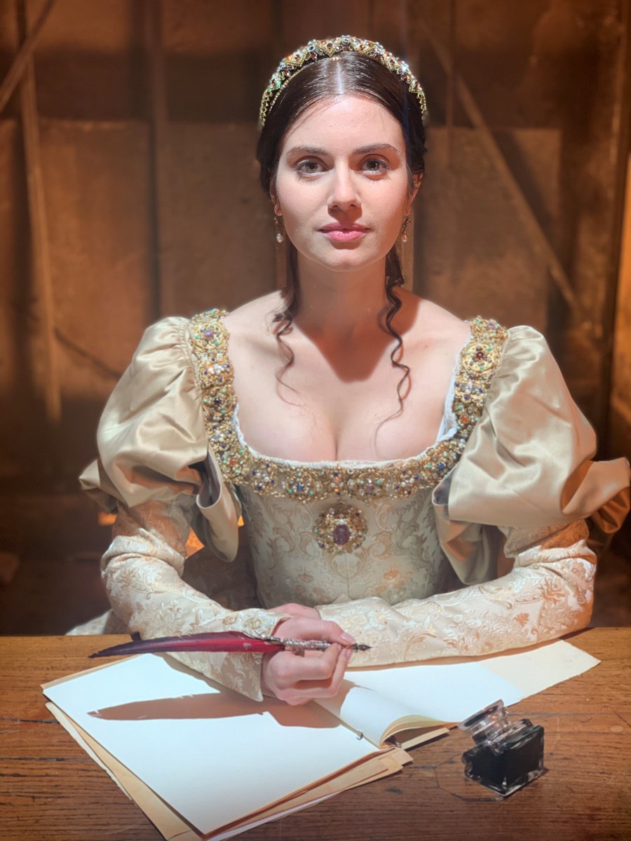 France3Presse's tweet photo. #TempsFort #Sem20

"Marguerite d’Angoulême : la perle de François Ier"
dans @secretshistoire présenté par @bernstephane 
L’une des lumières de la Renaissance française, sœur d’un de nos plus grands monarques, François Ier.

📌Lundi 16 mai à 21.10 sur @France3tv https://t.co/zljz8S0Ivj
