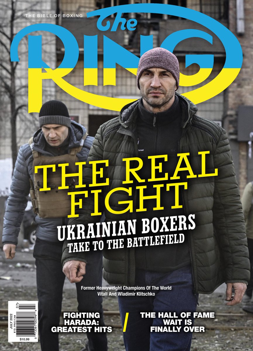 VersaceBoxing's tweet photo. ➡️ Following Russia's invasion, many prominent Ukrainian boxers have taken up arms to fight alongside their countrymen @Klitschko @Vitaliy_Klychko @VasylLomachenko @usykaa
This issue is available on pre-order at The Ring Shop: https://t.co/F0I9oZWAI9 🇺🇦☮️🇺🇦 https://t.co/1x3syjl7Xb