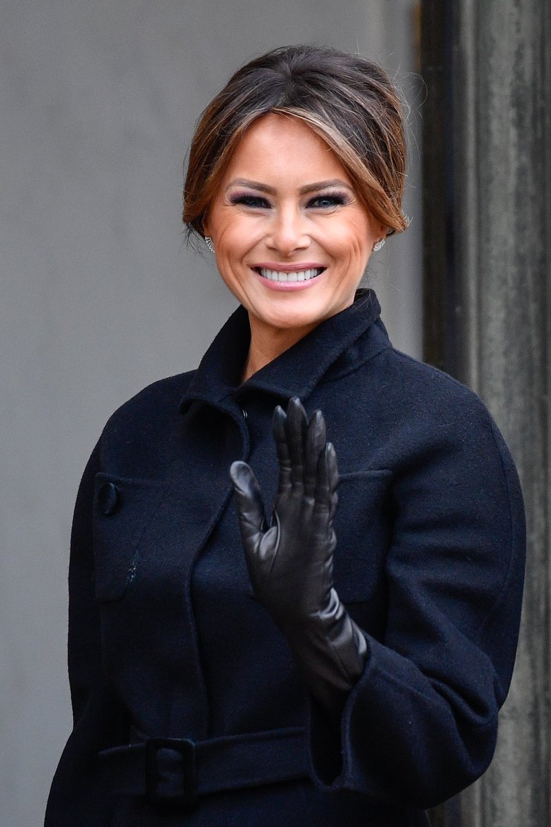 Franklin_Graham's tweet photo. Happy Birthday to former First Lady @MelaniaTrump! May God continue to bless you greatly. https://t.co/EEeIn3731w