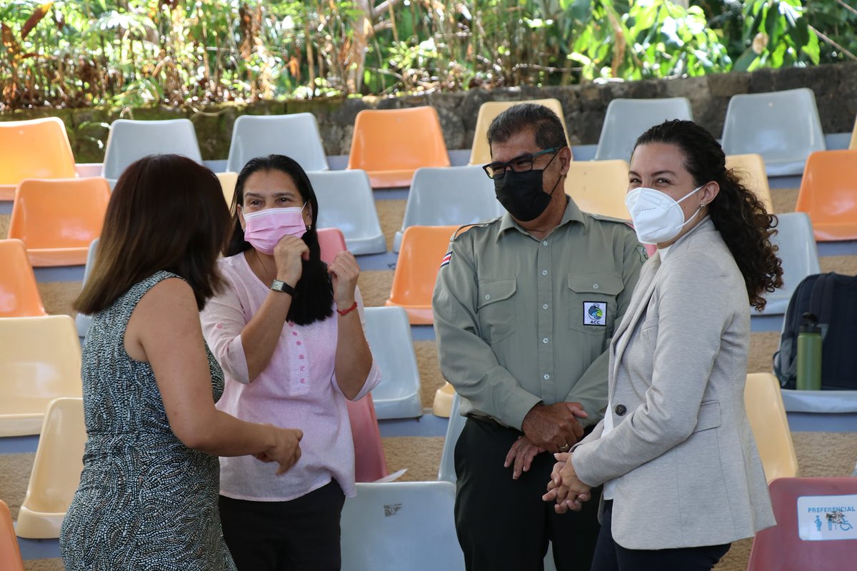 El programa #EbALAC e instituciones ambientales de Costa Rica se reúnen para el fortalecimiento de acciones conjuntas.🇨🇷🍃🌎

📌 Encuentre todos los detalles aquí: bit.ly/3rSWhrQ