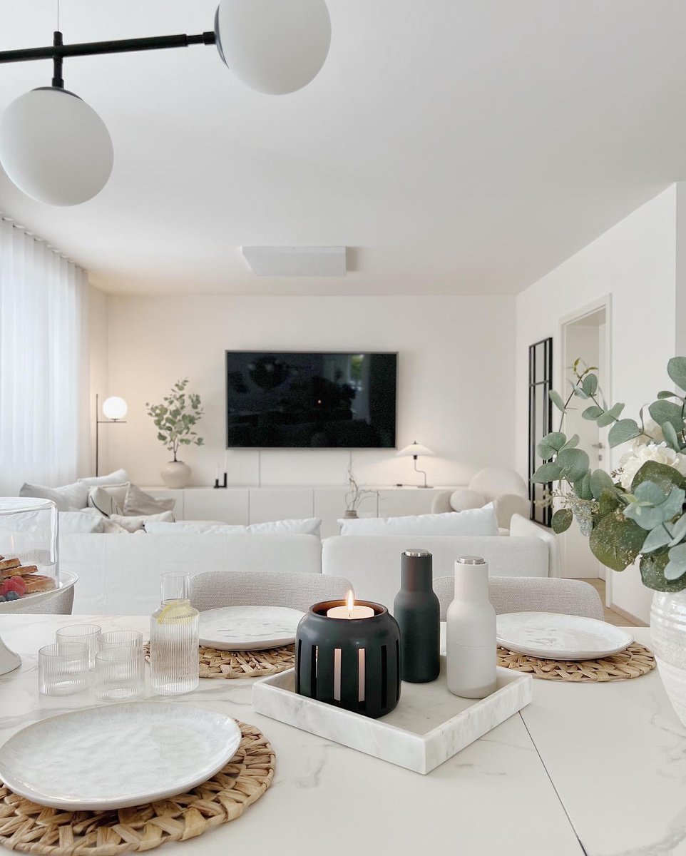 Moderno_Decor's tweet photo. Inspiration
-
Love this amazing house 🤍🤩
Describe this house in ONE word 👇🏼

#interiordesign #interiorstyling #interiordecor #decorative https://t.co/KRKybUvpJW