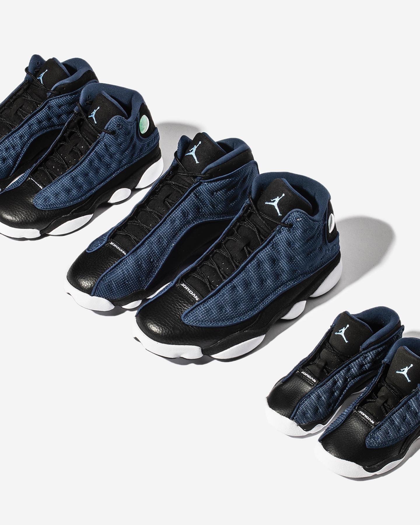 Air Jordan 13 Retro Low 'Black & Brave Blue'. Nike SNKRS