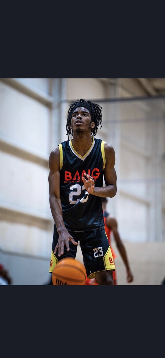 BangUpHoops's tweet photo. Bang Up 17u player @jalencarruth has received an offer from East Carolina! #BANGUP 💪🏾🏀 @CoachTimGilmore https://t.co/4R7OONjVdA