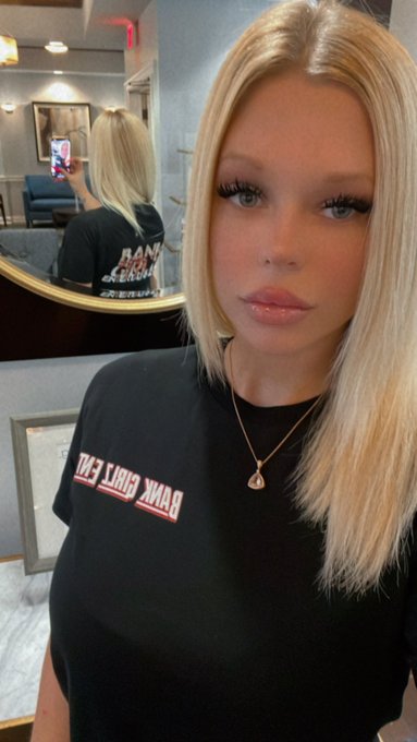 TW Pornstars - 💰Paris Banks💰Exxxotica DC Dec 2-4th. Pictures and videos