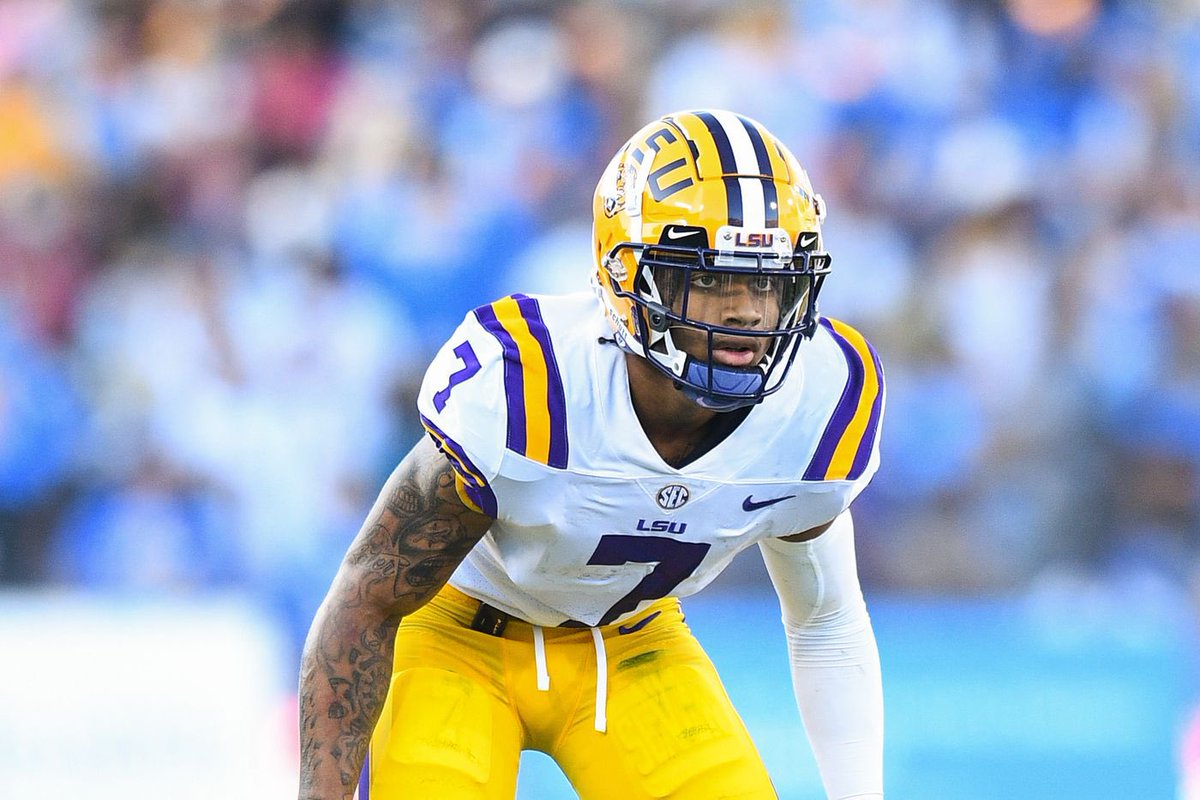 #AGTG WOWWW… blessed to earn an offer from Louisiana State University🐯!
#GoTigers <a href="/CoachKerryCooks/">Kerry Cooks</a>