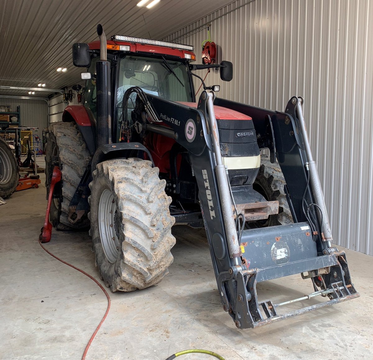 RedEdgeAG's tweet image. Puma 180
This Puma 180 is in getting a Rear PTO Rebuild as well as Front End Service
#rededge
#PTOrebuild 
#Caseih
#agriculture 
#tractor 
#puma180
#service