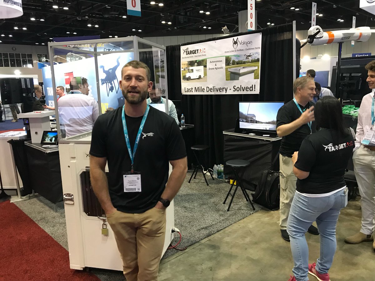Great to speak with <a href="/BMMatBronsworld/">B MORGAN</a> <a href="/MITREcorp/">MITRE</a> booth @AUVSIshow #EXPO22 and see our resident startups <a href="/sicdrone/">SICDRONE</a> and #TargetArm🤖