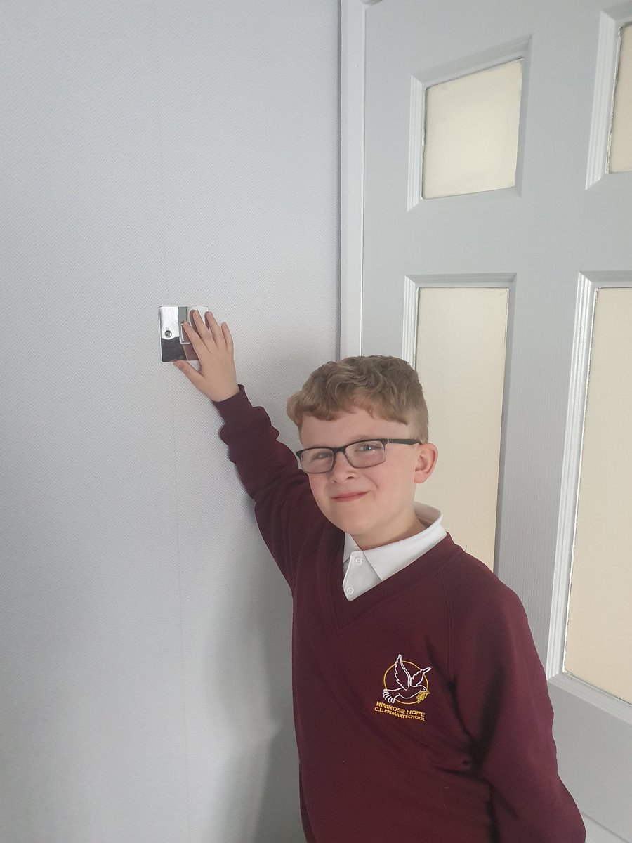 Turning off the lights before we go out <a href="/RimroseHope/">Rimrose Hope</a> #rimrosehopeearthmonth