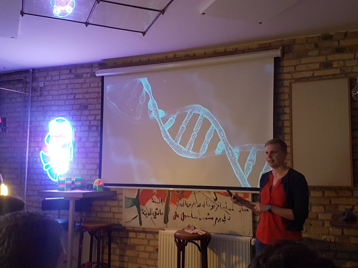 Listening to <a href="/CloudyKielkopf/">Claudia Kielkopf</a> how  protein structures are important to protein function and making us be ribosomes! So much fun! Great initiative of BluBulB #NotJustScience
