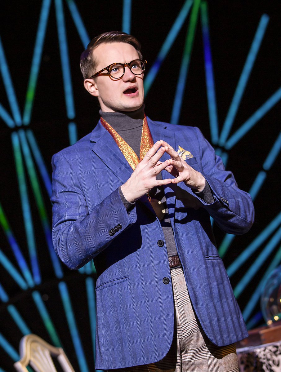 stevewpratt's tweet photo. Press night for @mischiefcomedy #MagicGoesWrong tonight @YorkTheatre Question: What could possibly go wrong? Answer: Everything, we hope. https://t.co/O18EMhQUlA