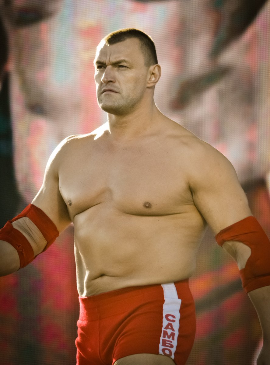 porkchopbranch's tweet image. Pro wrestling birthdays for today include Vladimir Kozlov 
and @CDNsilverBadger. #ProWrestlingBirthdays #VladimirKozlov #JohnnyDevine