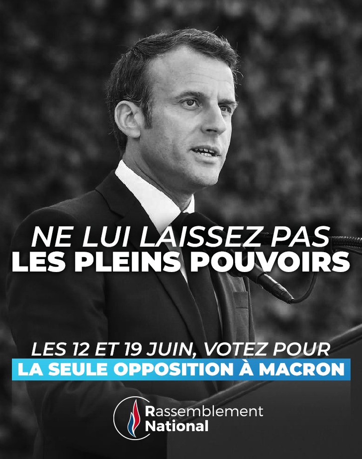 RNational_off's tweet photo. 🔴 Avec Marine Le Pen, jamais nos idées n'ont été aussi fortes dans les urnes comme dans l'opinion publique !

➡️ Les 12 et 19 juin aux #législatives2022, votez pour contrer la mauvaise politique d'Emmanuel Macron : soutenez les candidats du Rassemblement National ! 🇫🇷 https://t.co/lLRj6cD4os