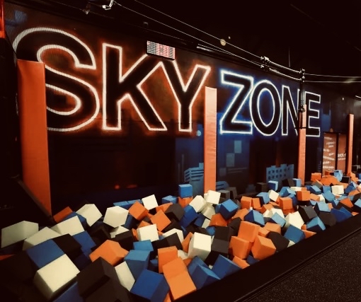 icstudentstn's tweet photo. Students!  We are going to skyzone Murfreesboro this Sunday from 4:45 til 6:15.  The cost is $16 per person. https://t.co/Xzchvsagaw