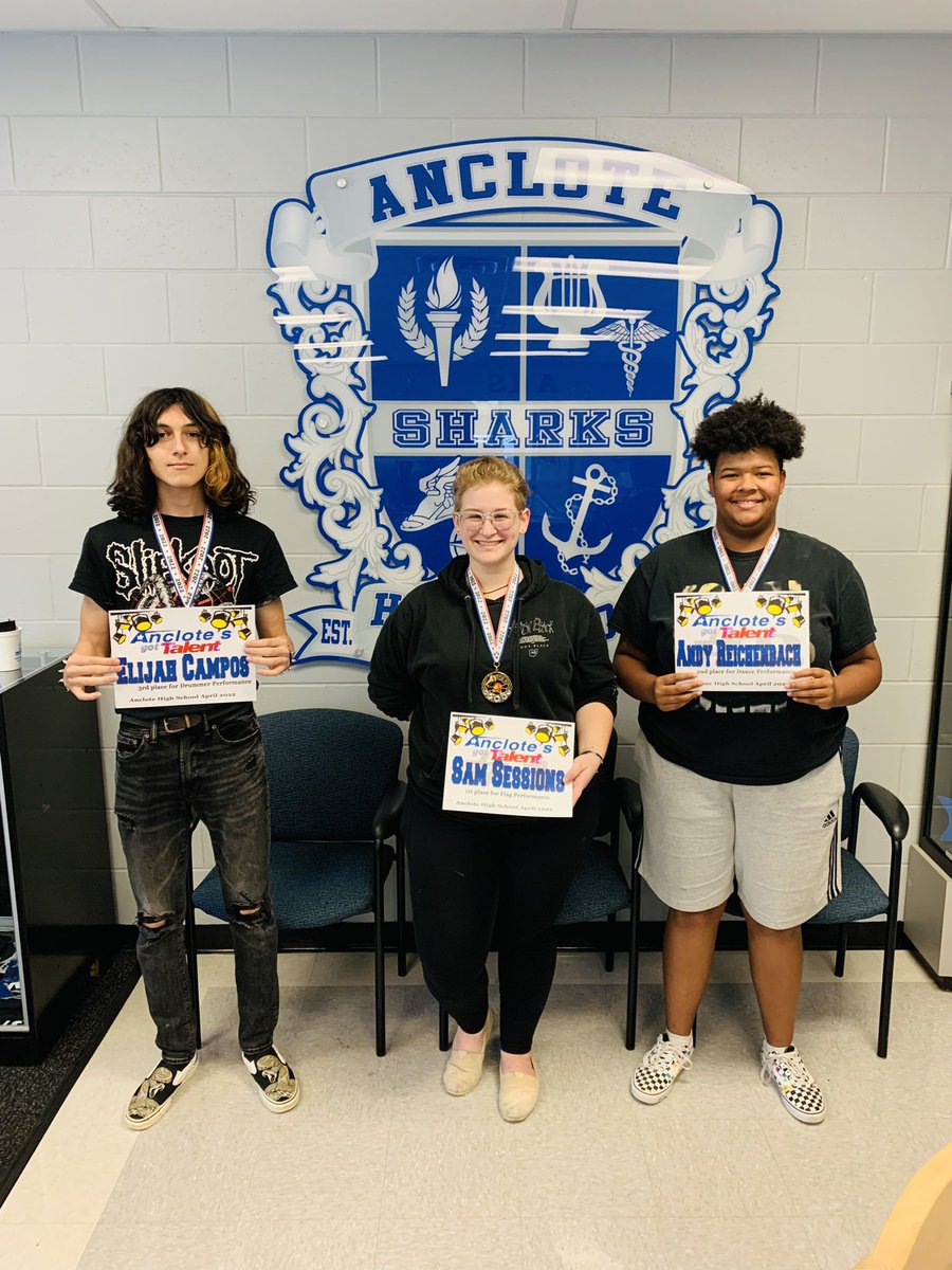 AncloteSharks's tweet photo. Congratulations to Anclote Got Talent Winners.

Left to right: Elijah Campos (3rd), Samantha Sessions (1st), Andy Reichenbach (2nd)!

#WayToGoSharks
#AnclotesGotTalentWinners https://t.co/WHm8860YRq