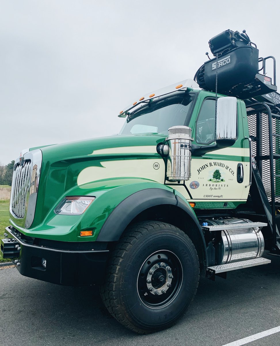 CasselTeam's tweet image. Thank you for trusting us with your vehicle graphics, John B Ward! 🌲👍🏼 We love your sophisticated design and the quality service you provide to your clients.

#CasselTeam
#DriveYourBrand
#MakingVehicleGraphicsEasy
#GraphicDesign
#VehicleWraps
#VinylGraphics