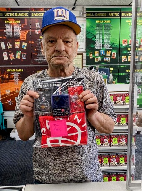 AmerLegends's tweet photo. Congrats to our @PaniniAmerica @PaniniPOD      #NBAPOD week 3 winner Tom! Tom took home this neat #paniniamerica prize pack &amp; is now entered into the grand prize drawing. Way to go! 🎉👏🏀 This week is your last chance to participate in this promo (ends May 1). #whodoyoucollect https://t.co/g2AXsRtW3x