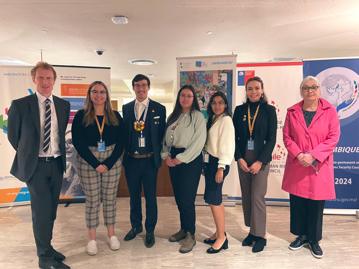 Today we met with Ministers <a href="/MarcMillerVM/">Marc Miller ᐅᑭᒫᐃᐧᐅᓃᐸᐄᐧᐤᐃᔨᐣ Mikotsikaa</a> and <a href="/PattyHajdu/">Patty Hajdu</a> to chat about Canada’s role in supporting Indigenous youth representation at the #UNPFII We were so glad to speak with them and we are so grateful for their support!