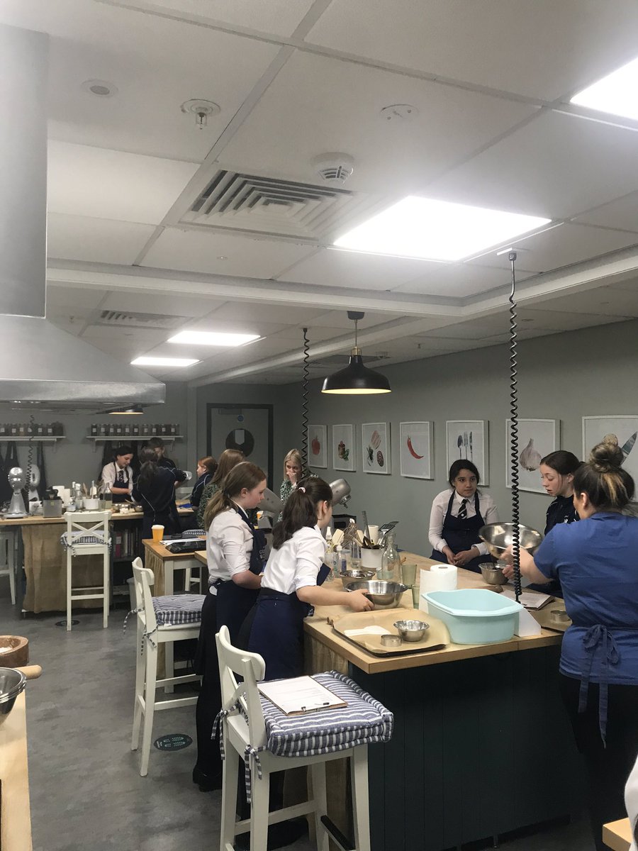 ForestsideCookerysch tweet media