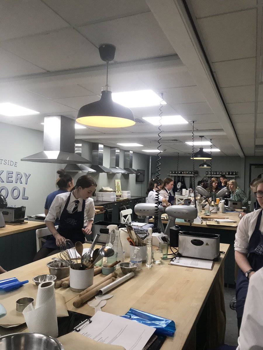 ForestsideCookerysch tweet media