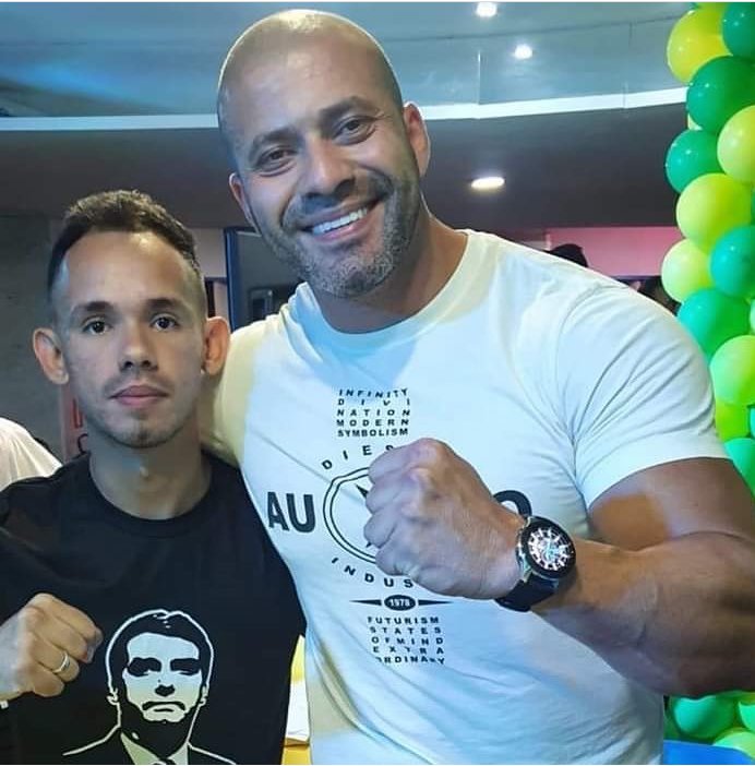 JotaB83's tweet photo. Renato Augusto do Corinthians, bolsominion desde pequeno. https://t.co/NxZikNCfnU