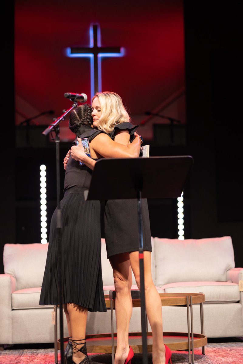 wkufca's tweet photo. what a 𝙗𝙚𝙖𝙪𝙩𝙞𝙛𝙪𝙡 celebration✨
Thank you to all those who came to support this ministry and these athletes. Our hearts are bursting with gratitude for how much Jesus has provided. Find photos here ⬇️
https://t.co/rCOlJLlac6 https://t.co/7kvYCyVIrJ