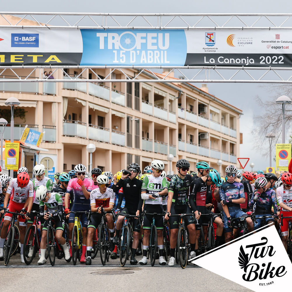 El pasado sábado estuvimos en el VI Trofeo 15 d'Abril de La Canonja, segunda prueba puntuable de la Copa de España Junior Cofidis. Todos los equipos y servicios de carrera estuvieron perfectamente comunicados. 

Fotos: <a href="/natascha/">Natascha</a>.es
<a href="/ciclismecat/">Federació Catalana de Ciclisme</a>