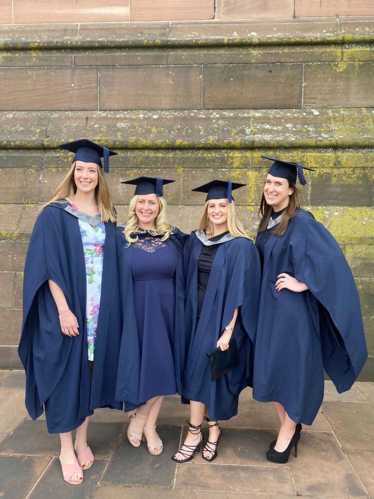 After over two years of delays due to the pandemic, a completed preceptorship and promotions to Band 6 working in MCoC teams, our @LiverpoolWomens Midwives celebrated their graduation today! 🎓#proudtobealwhmidwife