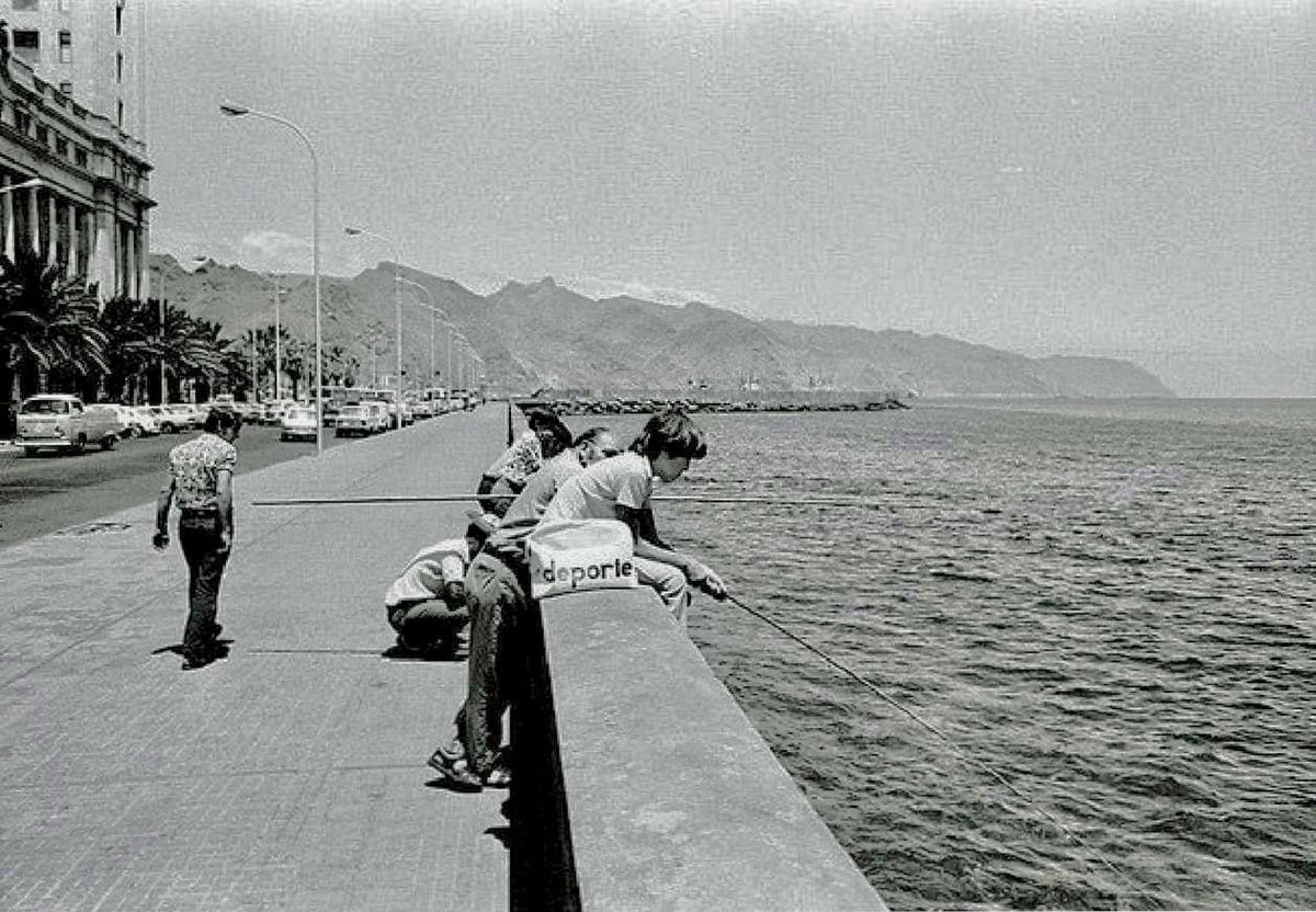 enegrint's tweet photo. Santa Cruz y el mar https://t.co/n4USXHkMi9
