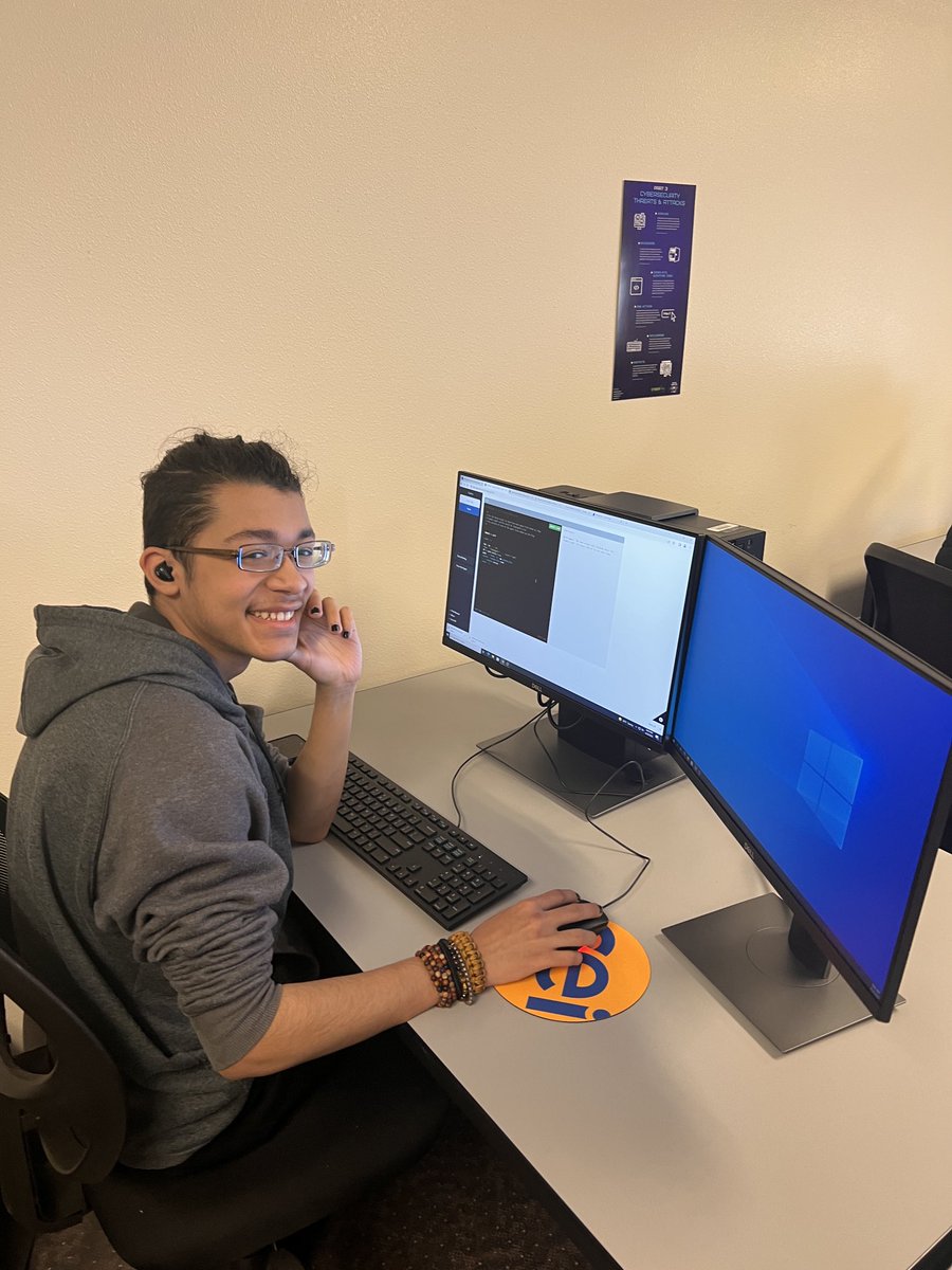 owencath's tweet image. Solving puzzles! #cyberstart #cei #compassacademy