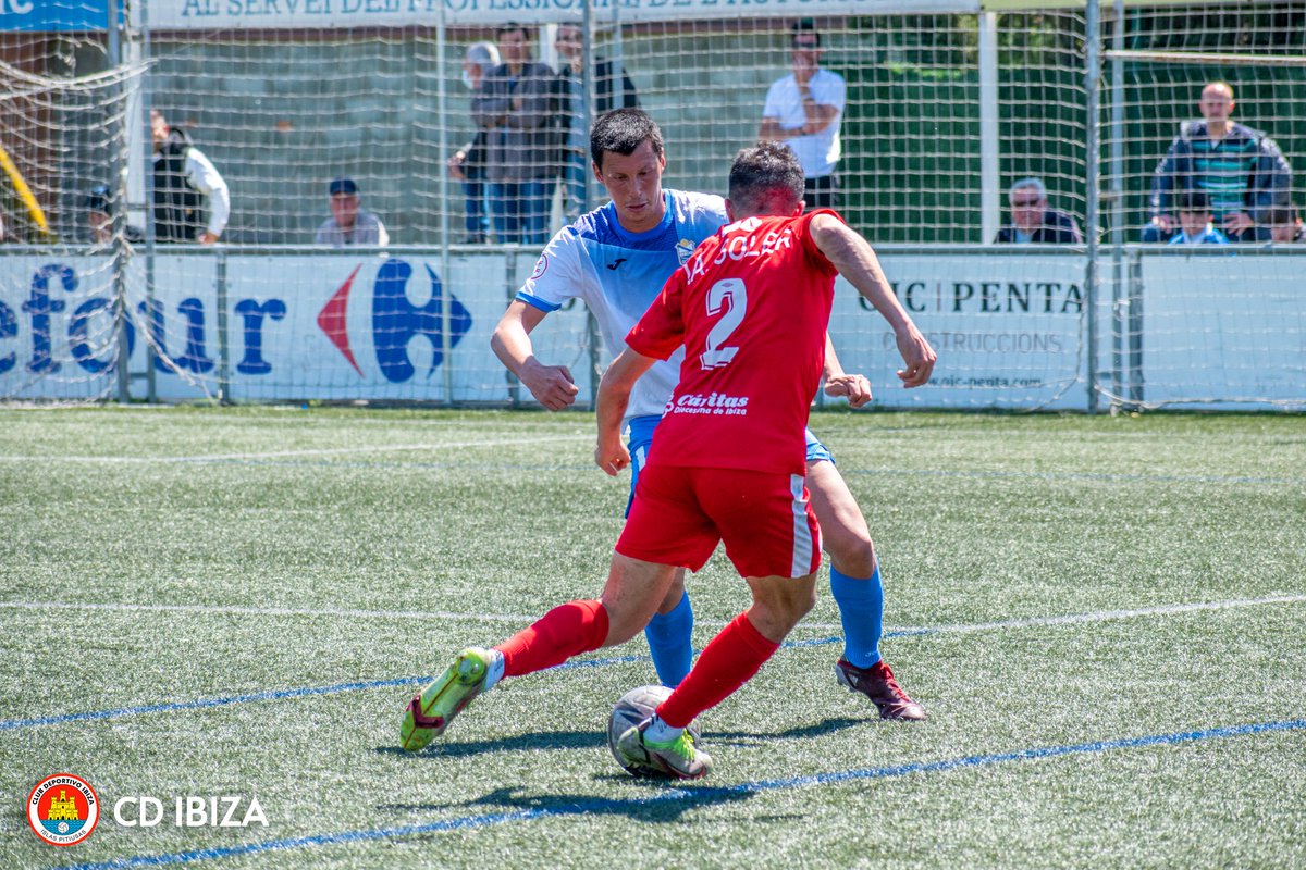 ☎️ Llamo a <a href="/LineaDirecta_es/">Línea Directa</a> para contratar un seguro 
de asistencia y me dicen que no me pueden mejorar lo que tenemos, que tenemos a <a href="/JASoler7/">Jose Antonio Soler</a> que ya lleva ¡𝟭𝟳 𝗮𝘀𝗶𝘀𝘁𝗲𝗻𝗰𝗶𝗮𝘀! Nahhh, de locos.. 😍🚀