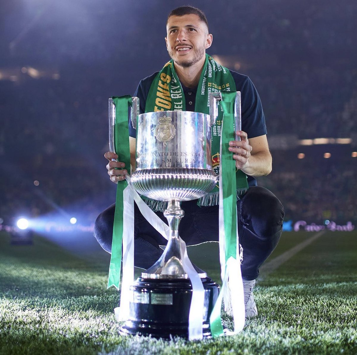 Nunca nos vamos a olvidar del fin de semana que vivimos 💚
Gracias béticos fue una locura ! 🤯
Ahora juntos, vamos por más…