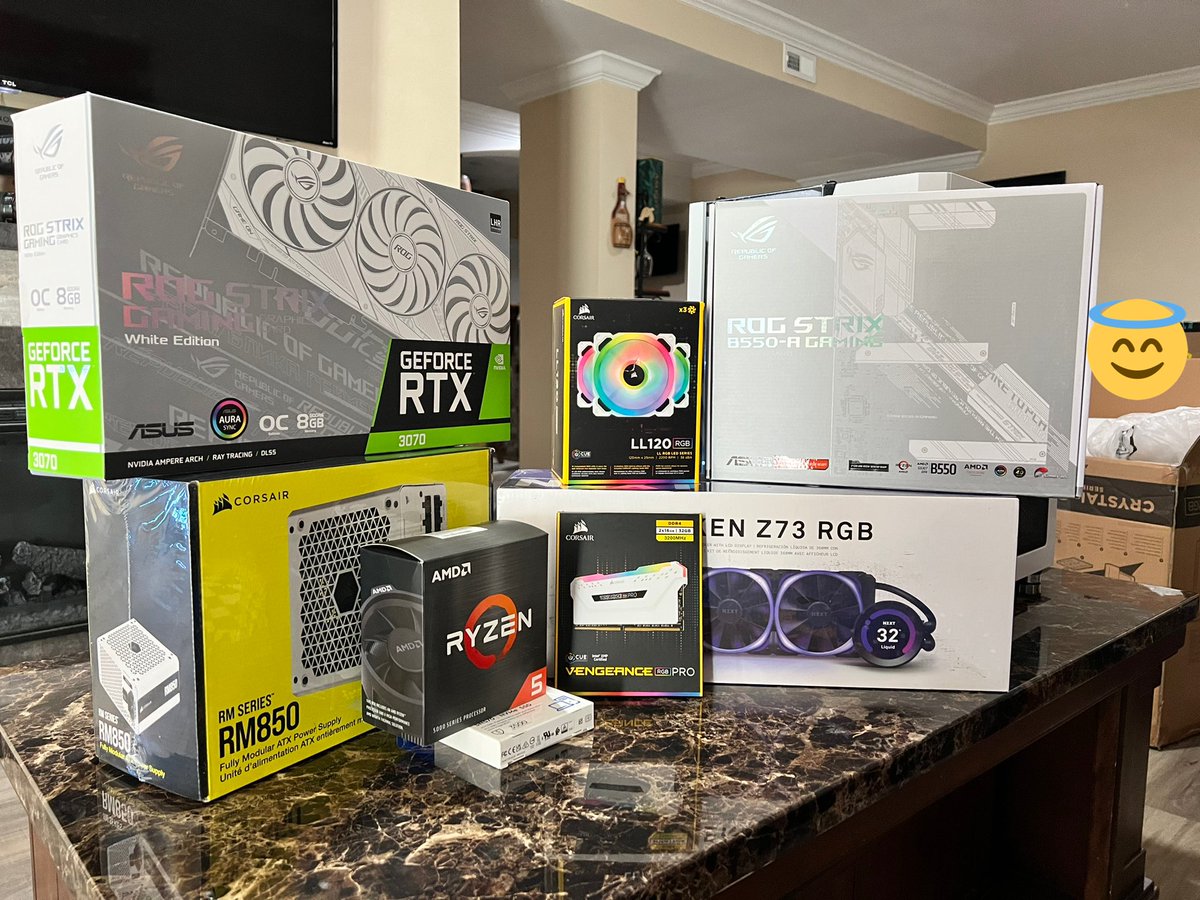 Shinobbs's tweet image. Like for a giveaway 😘