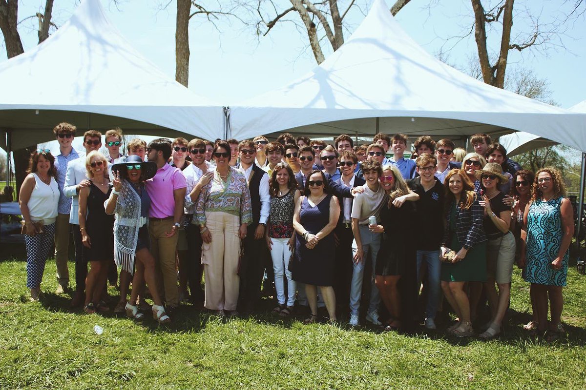 UKChiPsi's tweet photo. Our Brothers and their families had a great time celebrating Parent’s and Alumni Weekend at Keeneland this Saturday!

#KentuckyXΨ #PursueExcellence https://t.co/QUYL2JMGFz