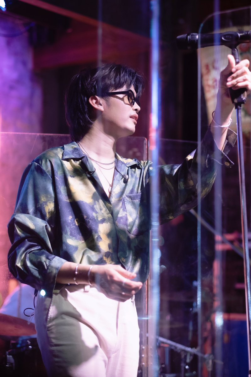 aoy_engine's tweet image. งือออ หล่อแบบตะโกนมีอยู่จีง 🫶🏻

26.04.2022 • Shinsaku สวนเพลิน

#NONTTANONT #NONTFAM