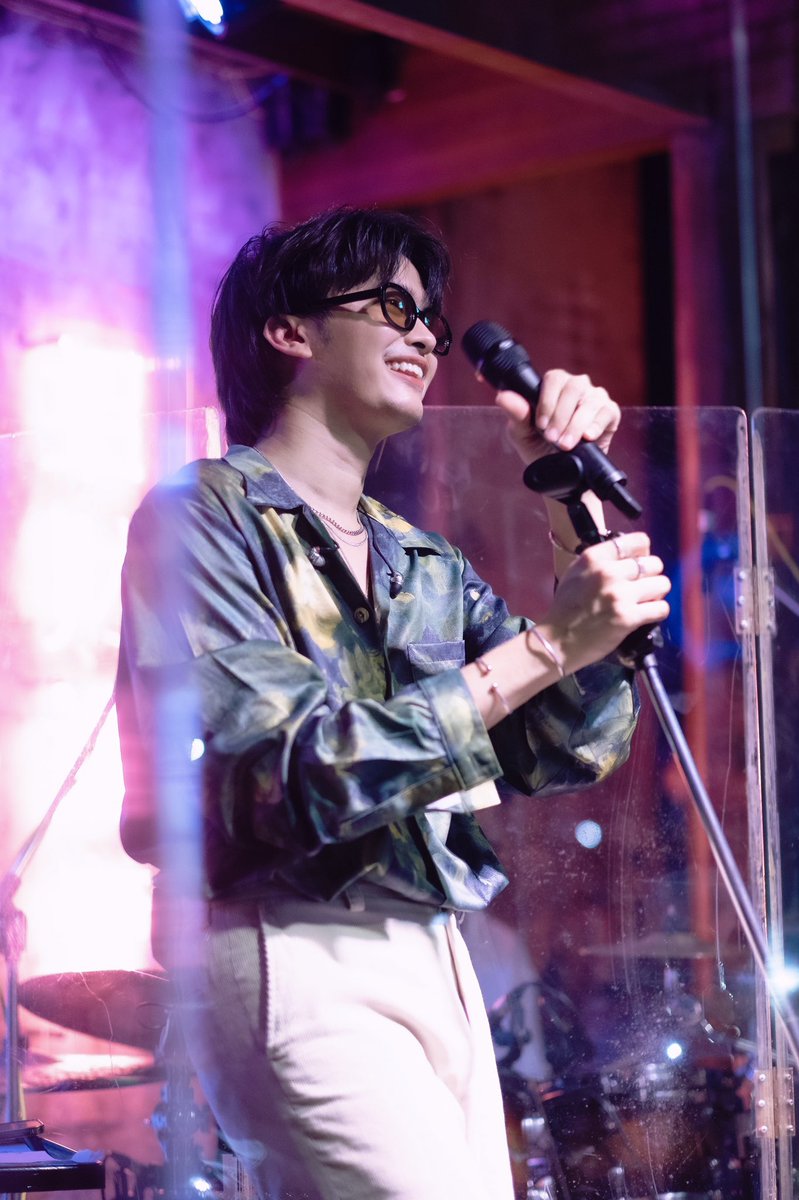 aoy_engine's tweet image. งือออ หล่อแบบตะโกนมีอยู่จีง 🫶🏻

26.04.2022 • Shinsaku สวนเพลิน

#NONTTANONT #NONTFAM